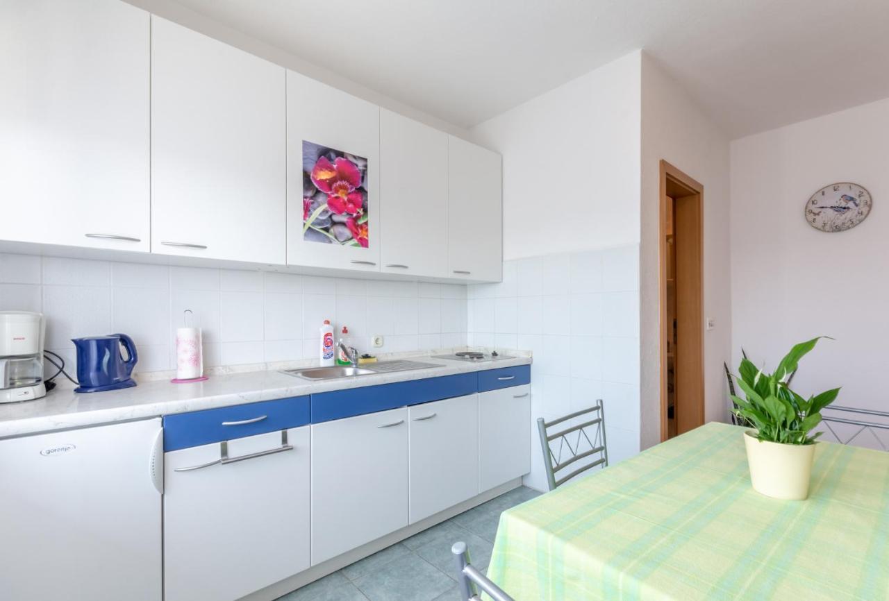 Apartments Mimi Трогир Екстериор снимка